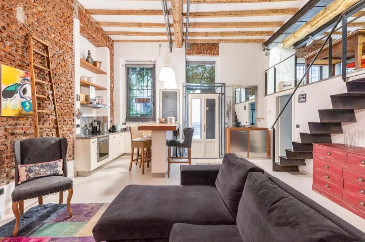 Loft Di Design Nel Cuore Di Milano Luaran gambar