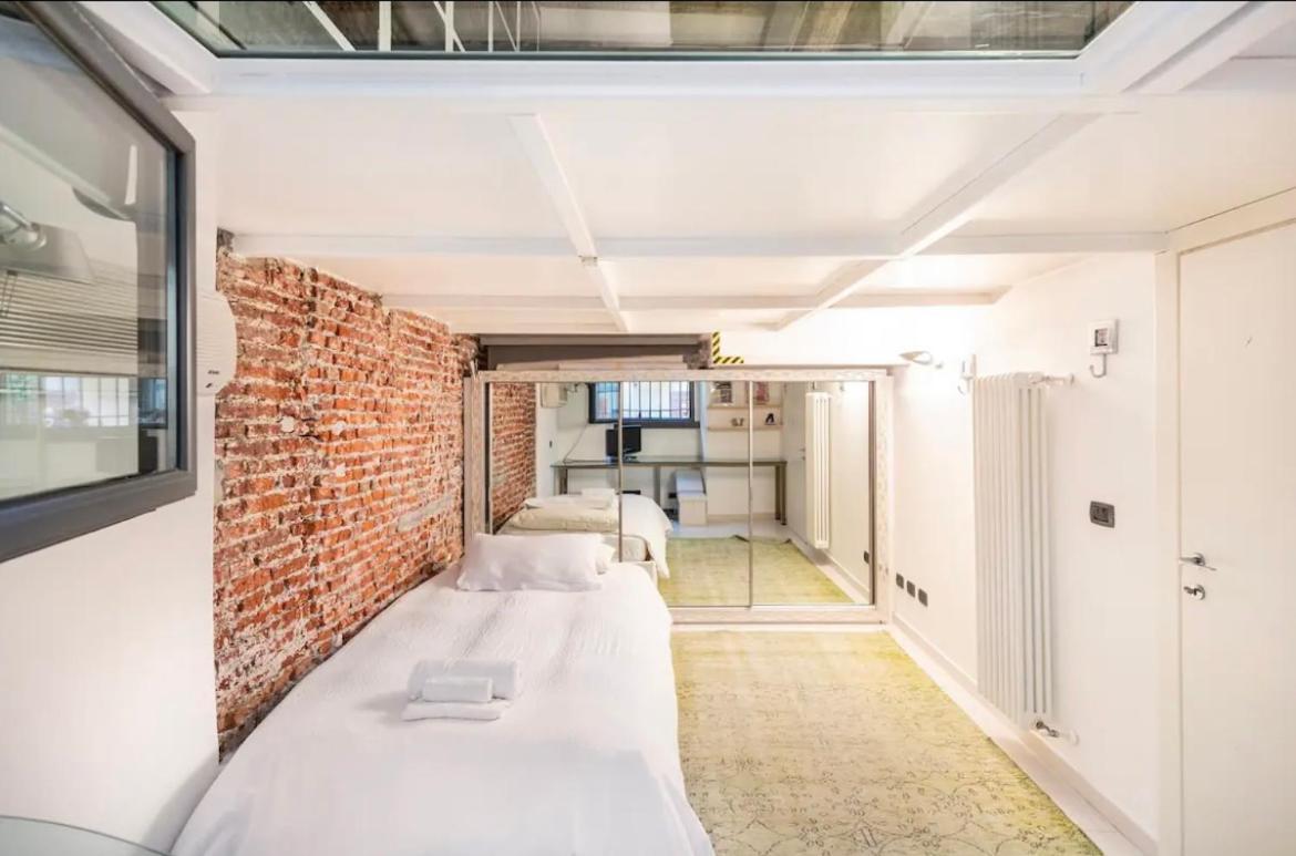 Loft Di Design Nel Cuore Di Milano Luaran gambar