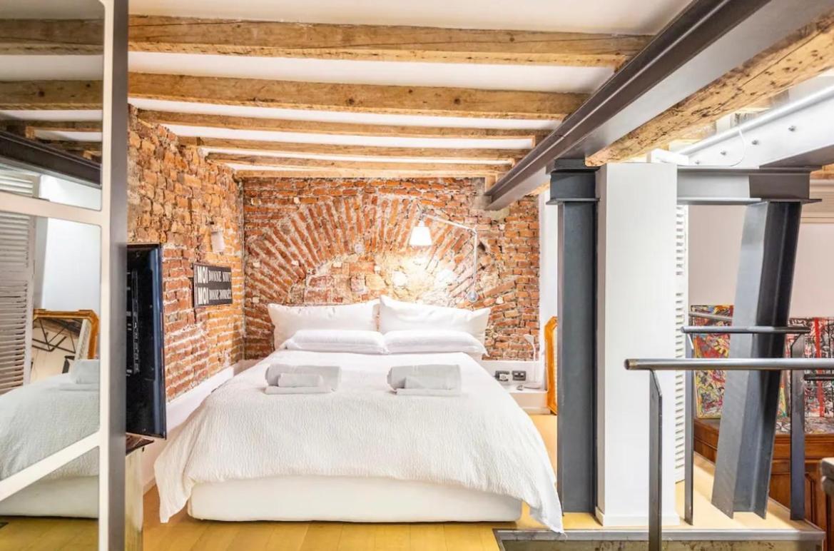 Loft Di Design Nel Cuore Di Milano Luaran gambar
