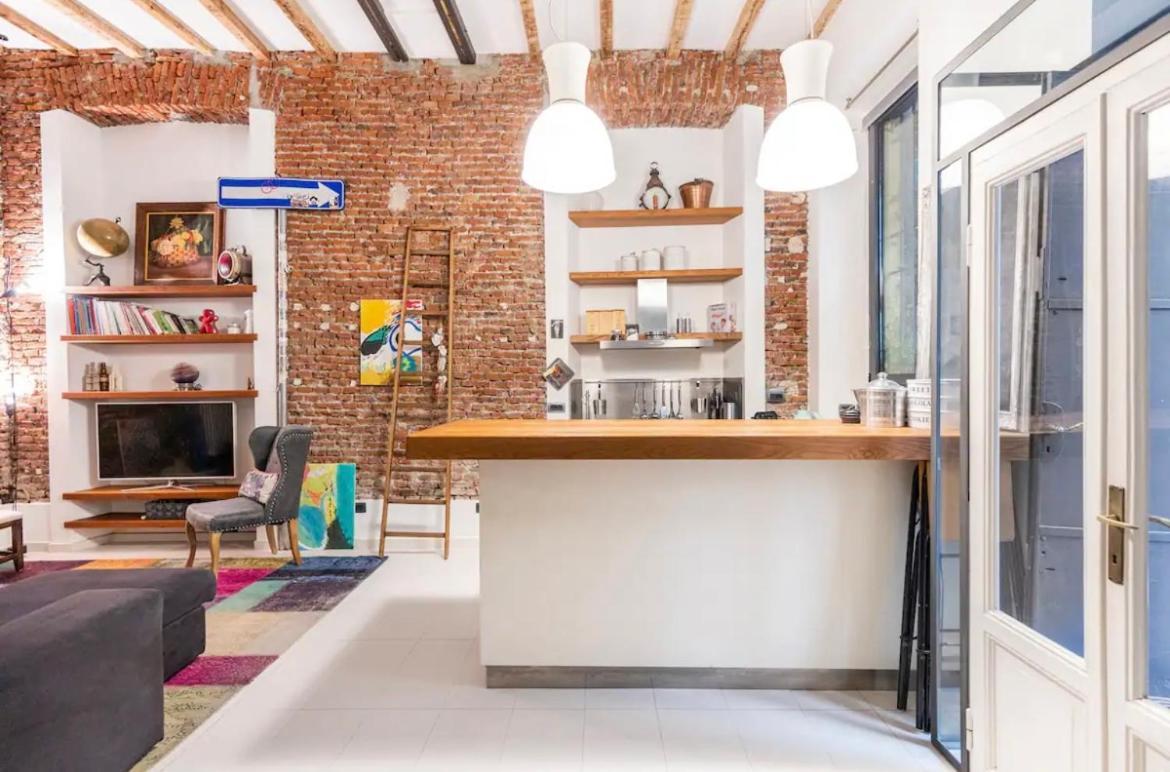 Loft Di Design Nel Cuore Di Milano Luaran gambar